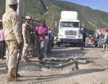 Confirman s&oacute;lo un camionero fue liberado Hait&iacute;