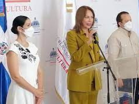 Milagros Germ&aacute;n asume como nueva ministra de Cultura