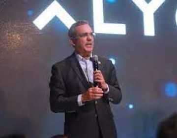 Presidente Abinader dice la confianza en el Gobierno genera grandes inversiones