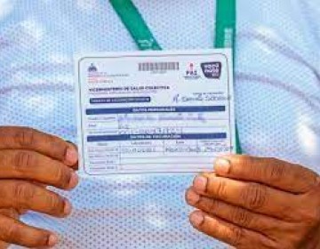 TSA aplaza otra vez acciones contra resoluci&oacute;n de Salud P&uacute;blica sobre uso de tarjeta de vacunaci&oacute;n