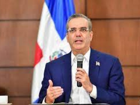 Abinader pide a EE.UU, Canad&aacute;, Francia y Uni&oacute;n Europea &ldquo;actuar con urgencia&rdquo; en Hait&iacute;