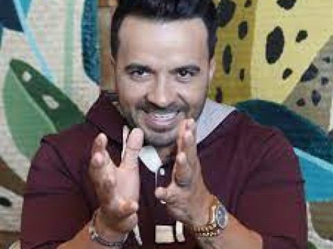 Luis Fonsi lanza nuevo tema animando al perd&oacute;n y la reconciliaci&oacute;n