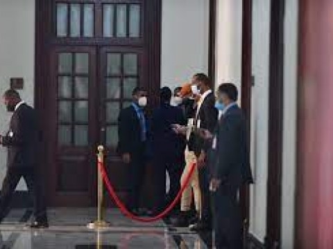 Presidente Abinader se re&uacute;ne por segunda vez &ldquo;a puertas cerradas&rdquo; con el liderazgo nacional para tratar situaci&oacute;n haitiana 