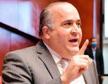 Empresas de Alexis Victoria Yeb ganaron 14 contratos luego de ser senador