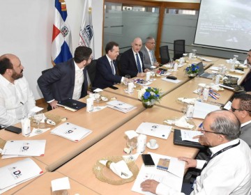 Encuentro de alto nivel con las entidades del Estado que tienen responsabilidades en los mercados fronterizo