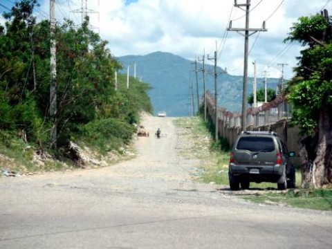 Ayuntamiento de Santiago advierte no ceder&aacute; calle transferida por pasada gesti&oacute;n a Zona Franca
