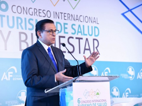 Ministro Daniel Rivera resalta avances significativos en turismo de salud