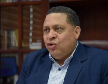 Ministerio P&uacute;blico suspende al fiscal de Santiago Jos&eacute; Francisco N&uacute;&ntilde;ez