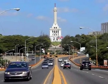 Santiago: Gobierno construir&aacute; primer eje de transporte p&uacute;blico en Santiago