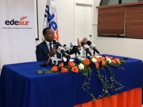 Edesur acredita RD$60 millones a 15,449 clientes que se quejaron por alta facturaci&oacute;n