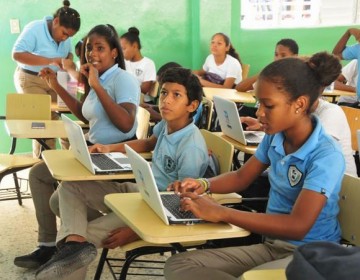 La OEI dice que es &ldquo;urgente&rdquo; recuperar la docencia perdida