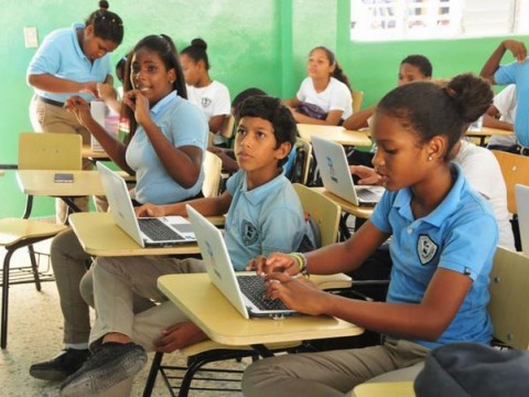 La OEI dice que es &ldquo;urgente&rdquo; recuperar la docencia perdida