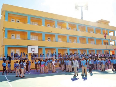 Hoy se reinician las clases y comienza piloto del plan de movilidad escolar