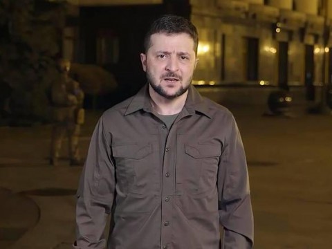 Zelenski alerta de que la amenaza nuclear
