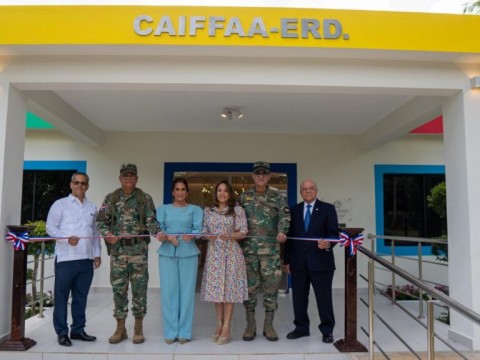 Ej&eacute;rcito inaugura centro de atenci&oacute;n en Campamento Militar 16 de Agosto