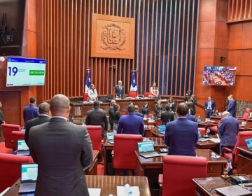 Los senadores acumulan ausencias a sesiones con excusas insostenibles