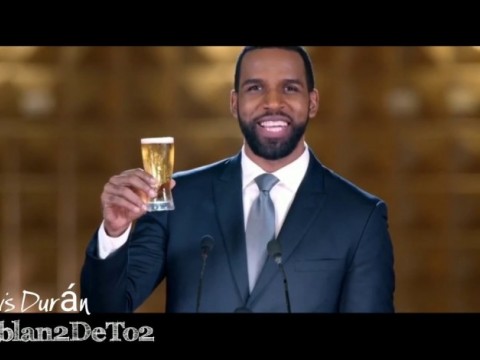 El hombre habl&oacute;, pero no de Pol&iacute;tica