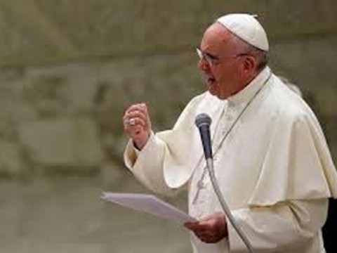 El papa reitera llamado a "borrar" deuda de pa&iacute;ses pobres