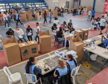 Elecciones municipales transcurren en calma en provincias del Cibao