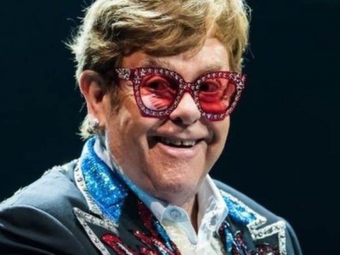 Elton John se convierte en un artista EGOT al ganar su primer Emmy