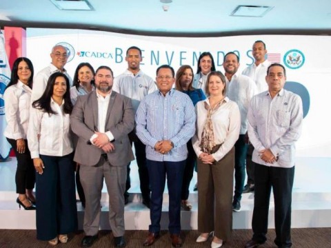 Embajada de EE. UU y CND lanzan programa para combatir el consumo de drogas en el pa&iacute;s