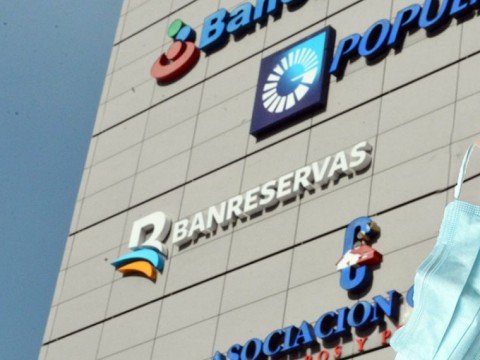 La banca dominicana cuenta con el 98.2% de los empleos prepandemia