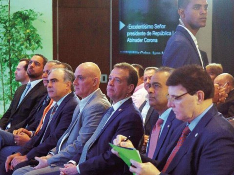 El gobierno y empresarios apoyan cultura de la calidad
