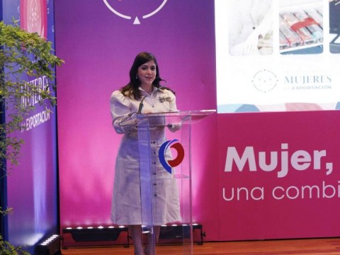 Empresas lideradas por mujeres exportaron m&aacute;s de 1,400 productos en el 2023