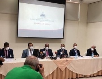 Frecuentes apagones se deben a mantenimiento de las plantas generadoras dice Ministro de Energ&iacute;a 