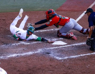 Escogido pierde el invicto tras remontada de los Tomateros de Culiac&aacute;n