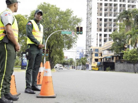 Desde hoy, cobro de RD$5,000 por mal estacionamiento en el Distrito Nacional