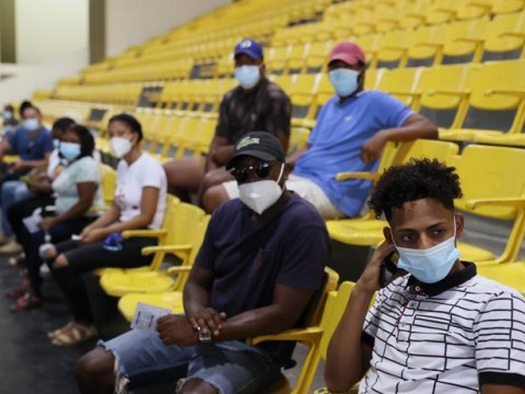Conozca los puntos de vacunaci&oacute;n para menores de 18 a&ntilde;os 