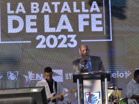 Batalla de la Fe | Pastor Ezequiel Molina critica la delincuencia del pa&iacute;s y se&ntilde;ala culpables
