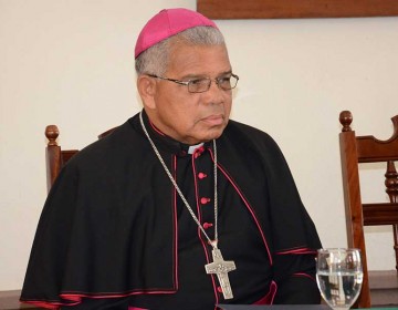 Monse&ntilde;or Ozoria  es designado como mayor general capell&aacute;n castrense