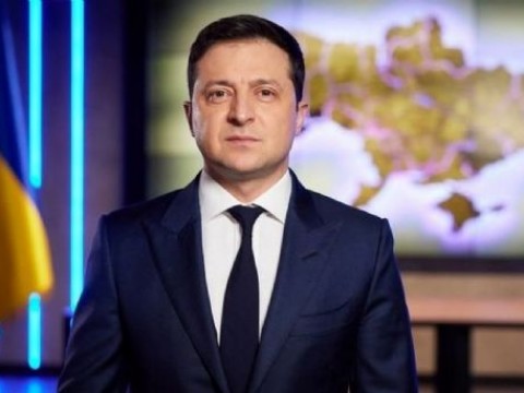 Zelenski firma la solicitud para la entrada de Ucrania en la Uni&oacute;n Europea