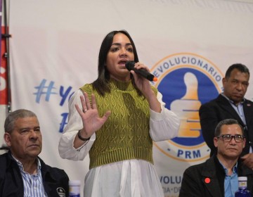 Faride juramenta comandos de campa&ntilde;a en Europa