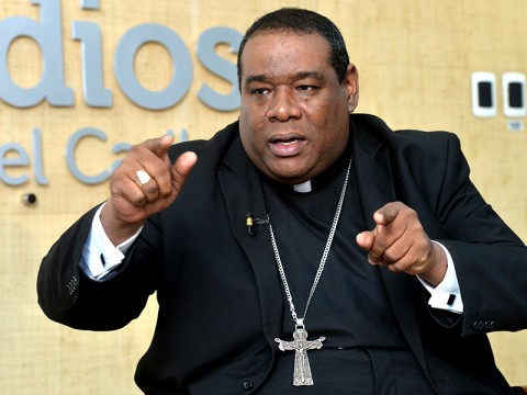 Monse&ntilde;or Castro Marte insta a diputados a conocer pr&oacute;rroga de emergencia sin &ldquo;capricho pol&iacute;tico&rdquo;