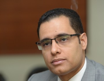 &ldquo;Cancelar del Gobierno a una persona mayor a 60 a&ntilde;os es una crueldad" dice exministro de econom&iacute;a 