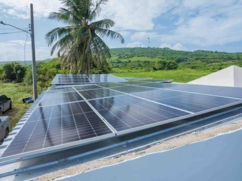 El FEDA promueve energ&iacute;as renovables en la producci&oacute;n lechera dominicana