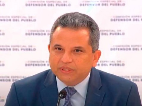 Senado conoce ratificaci&oacute;n de Fidel Santana como embajador en Uruguay