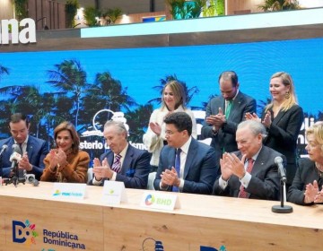Al segundo d&iacute;a de Fitur, Turismo anuncia cierre de inversiones por US$3,445 millones en RD