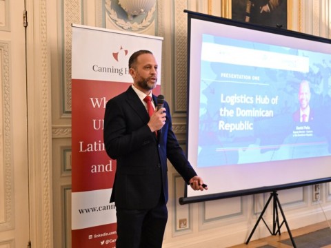 DGA presenta en Reino Unido las condiciones de RD para acoger empresas con modelo nearshoring