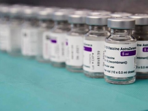 Gobierno tiene tres meses negociando con Astrazeneca