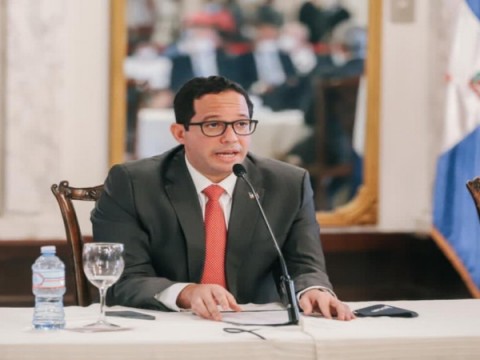 Freund asegura que el MAP no puede determinar malas pr&aacute;cticas de Rafael F&eacute;liz en el ITLA
