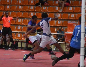 Unibe, PUCMM, UNPHU y UCSD se citan en la semifinal del f&uacute;tbol sala universitario