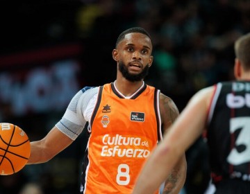 El dominicano Jean Montero, una bendici&oacute;n para el Valencia y 'El Problema' para el resto