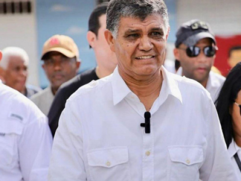 Francisco Pe&ntilde;a: el pol&iacute;tico que ha sido alcalde 3 veces en Santo Domingo Oeste y ahora volver&aacute; a dirigirlo