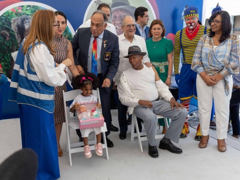 Vacunar&aacute;n a 749 mil ni&ntilde;os contra el polio y a 200 mil adultos mayores contra neumococo