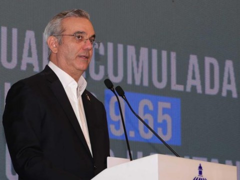 Gobierno est&aacute; dispuesto a revisar la reforma fiscal