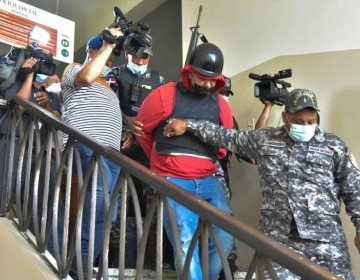 Por tercera vez aplazan conocimiento coerci&oacute;n a Alexis Villalona